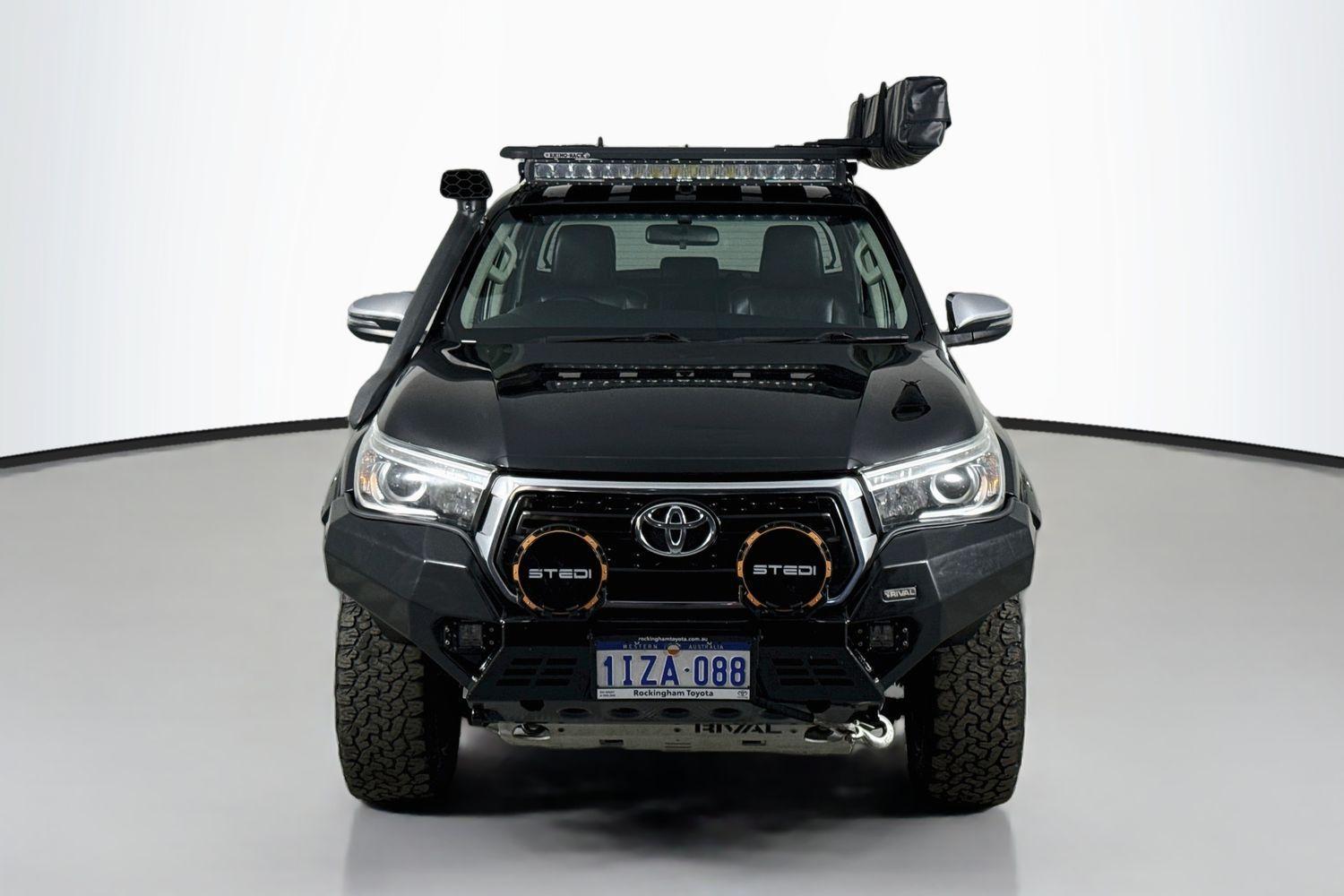 2018 Toyota Hilux SR5 in Black