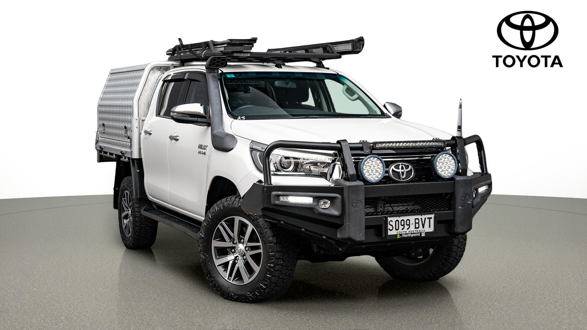 2018 Toyota Hilux SR in White