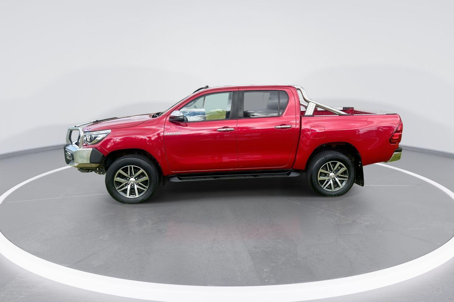 2019 Toyota Hilux SR5 in Red