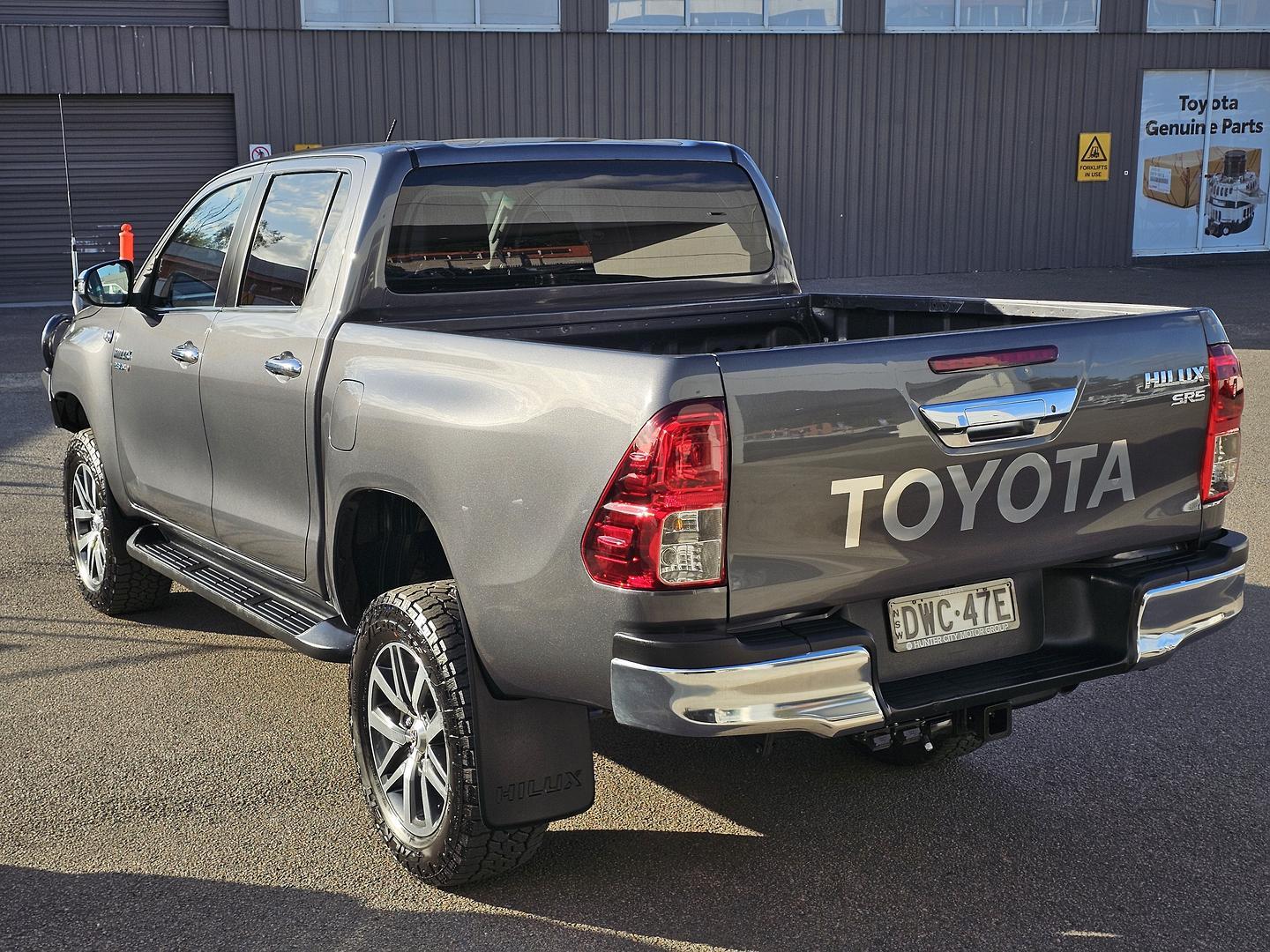 2018 Toyota Hilux SR5 in Silver