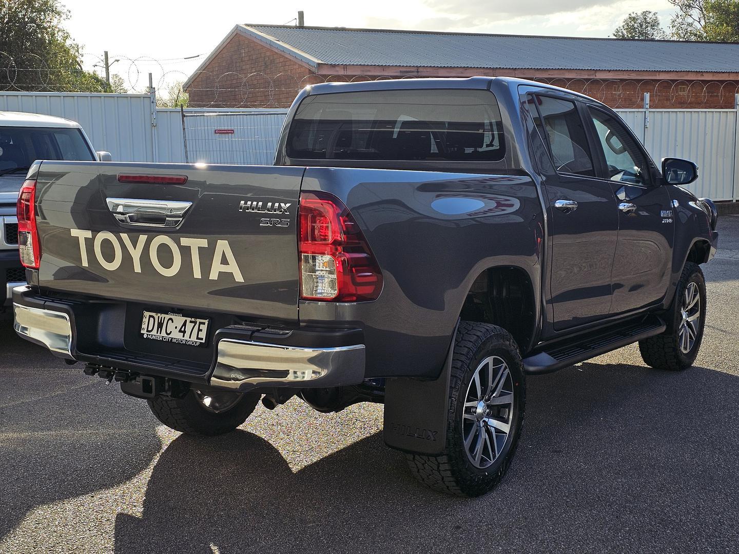 2018 Toyota Hilux SR5 in Silver
