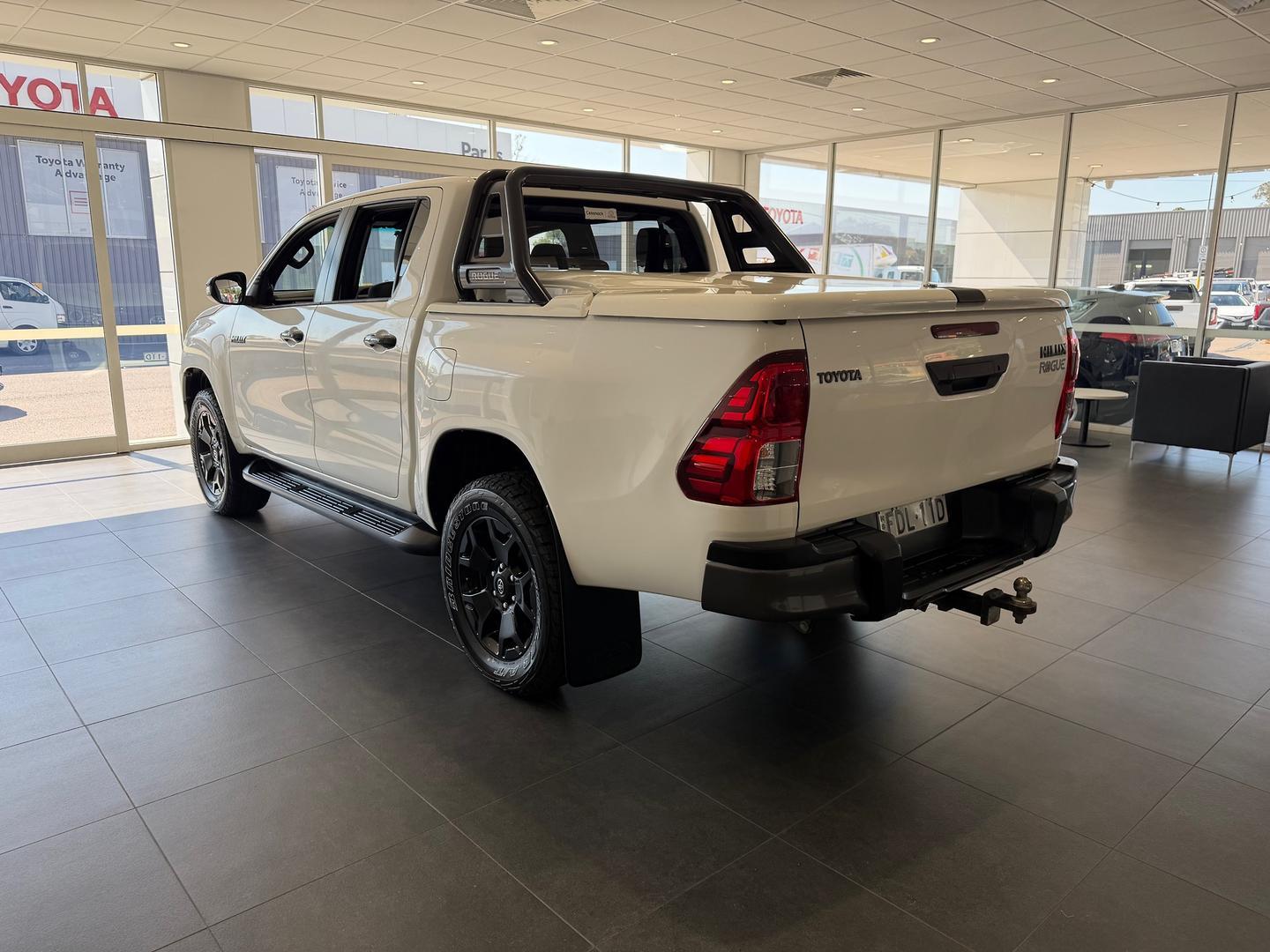 2018 Toyota Hilux Rogue in White