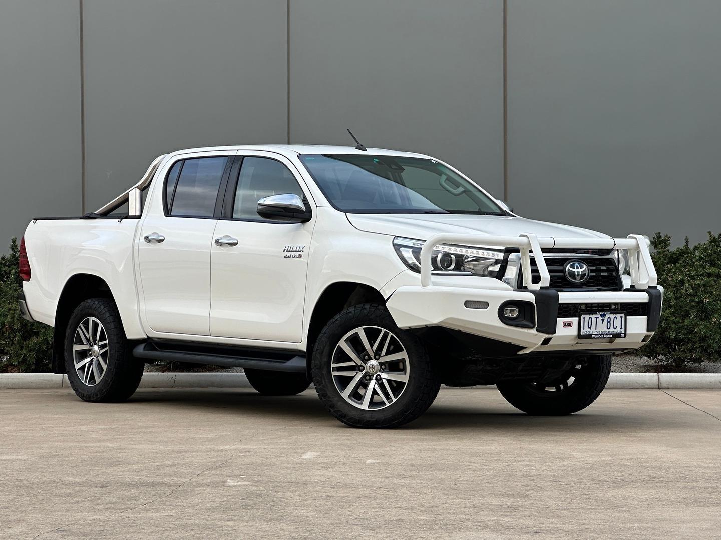 2019 Toyota Hilux SR5 in White
