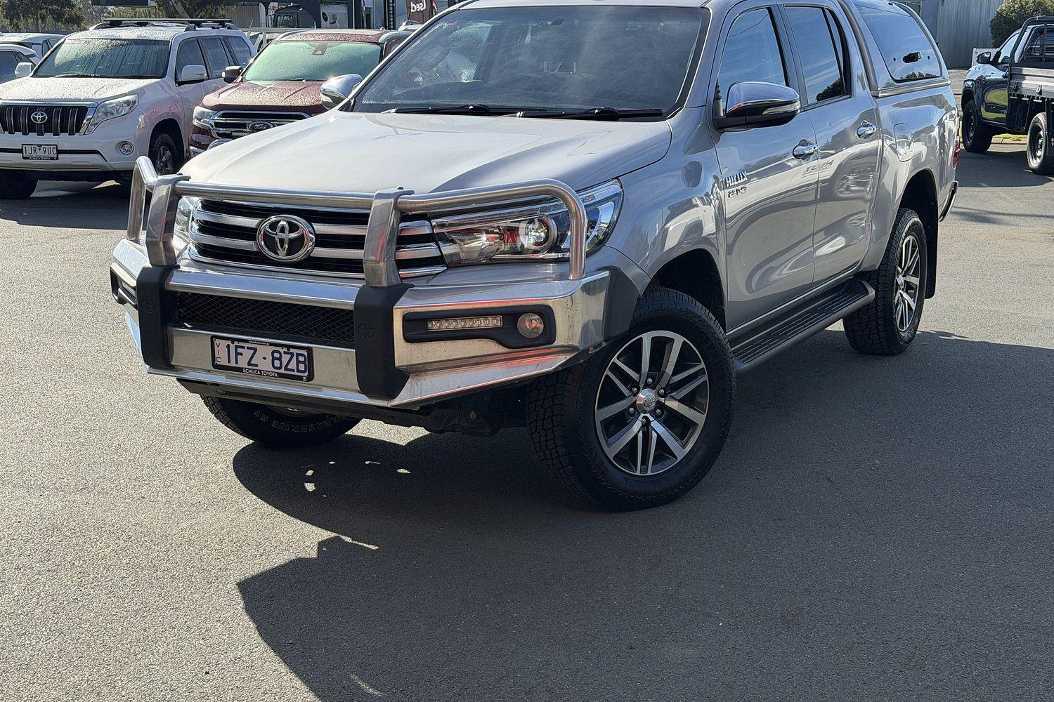 2016 Toyota Hilux SR5 in Silver