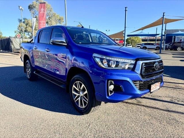 2018 Toyota Hilux SR5 in Blue