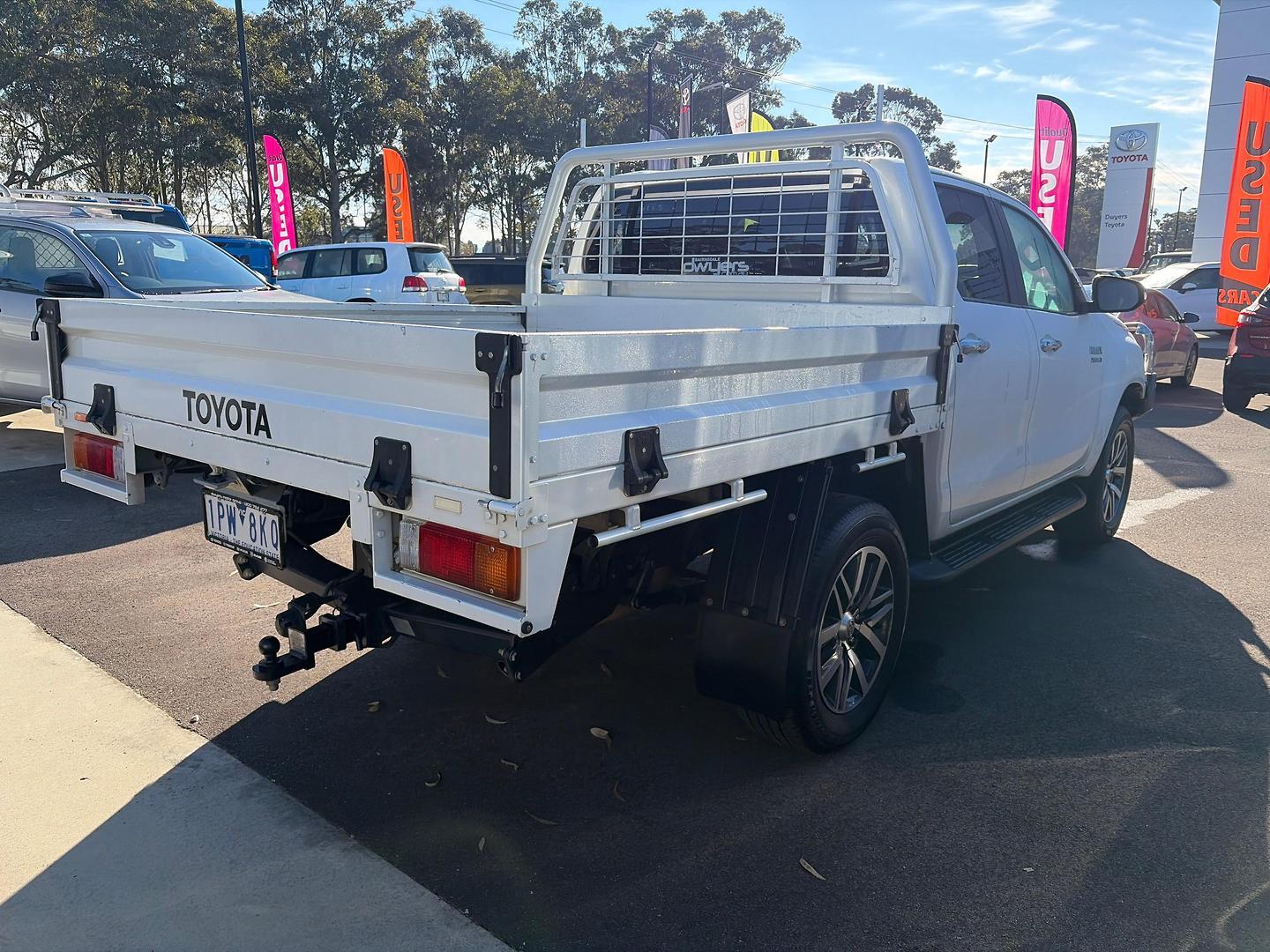2019 Toyota Hilux SR5 in White