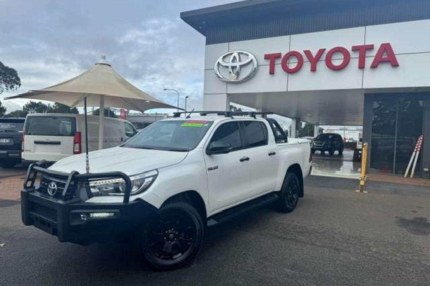 2018 Toyota Hilux Rogue in White