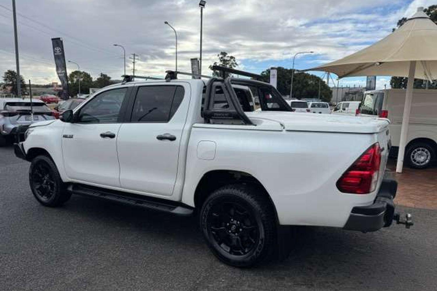 2018 Toyota Hilux Rogue in White