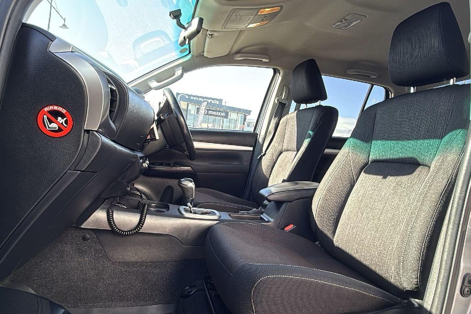 2018 Toyota Hilux SR5 in Silver