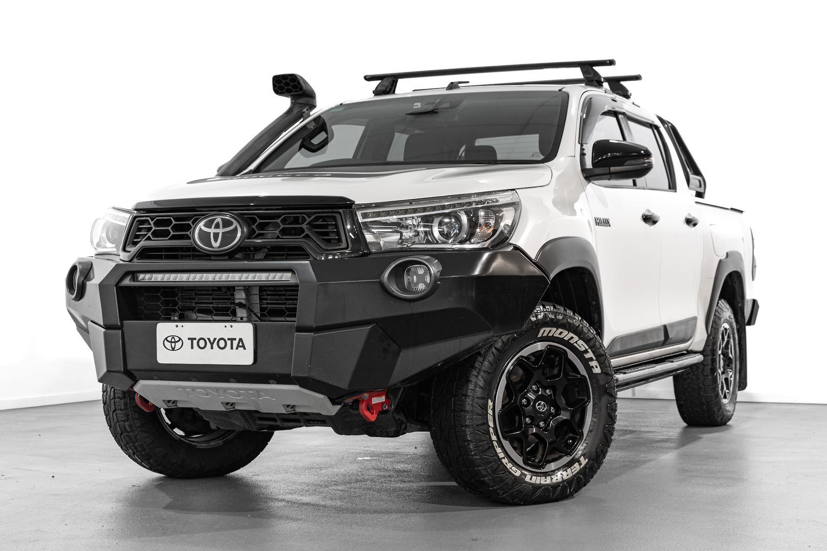 2019 Toyota Hilux Rugged X in White