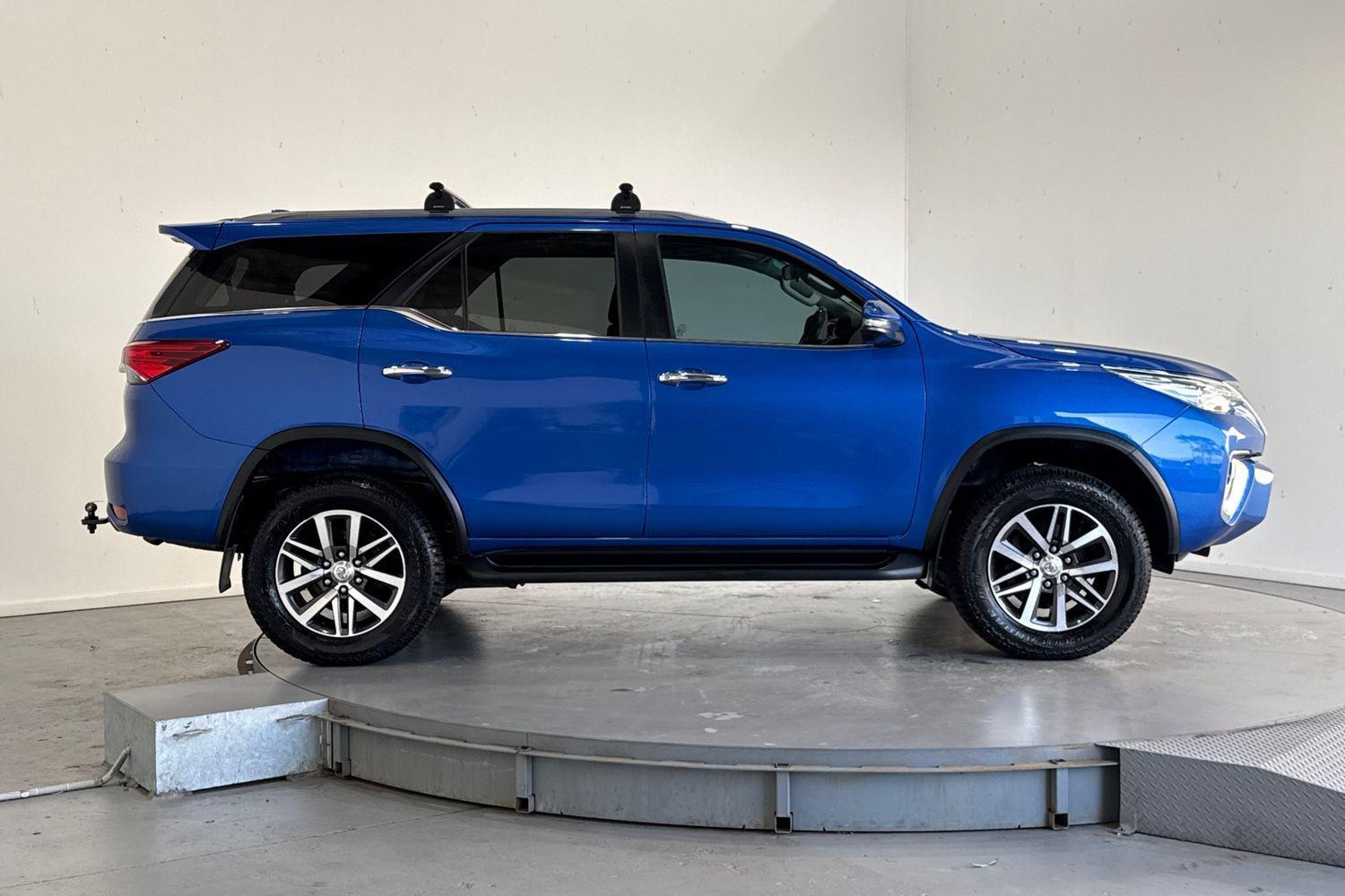 2019 Toyota Fortuner Crusade in Blue