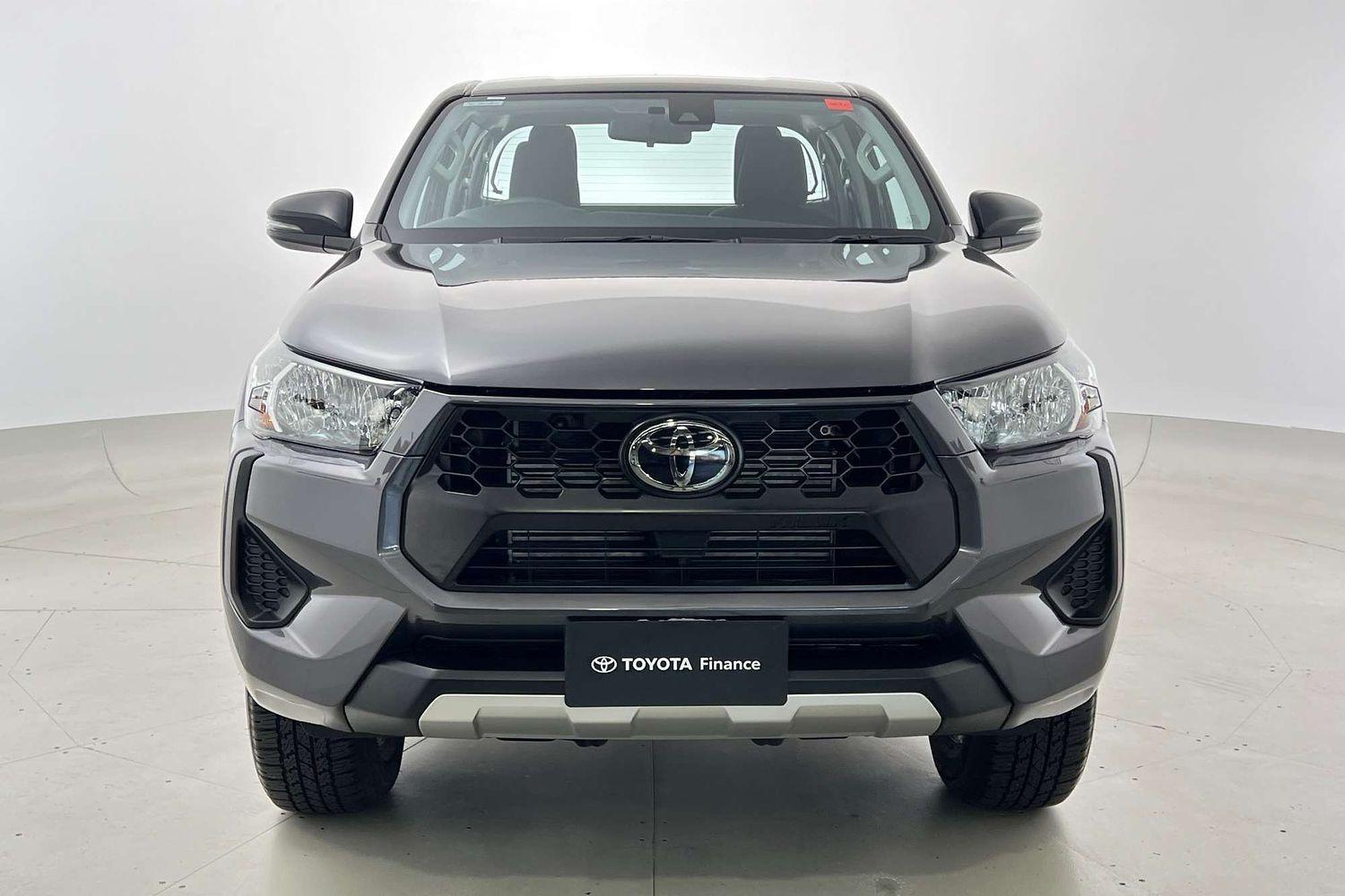 2025 Toyota Hilux SR in Silver