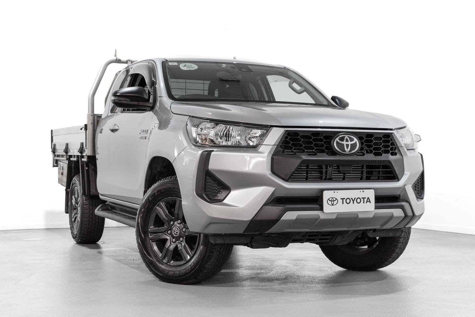 2025 Toyota Hilux SR in Silver