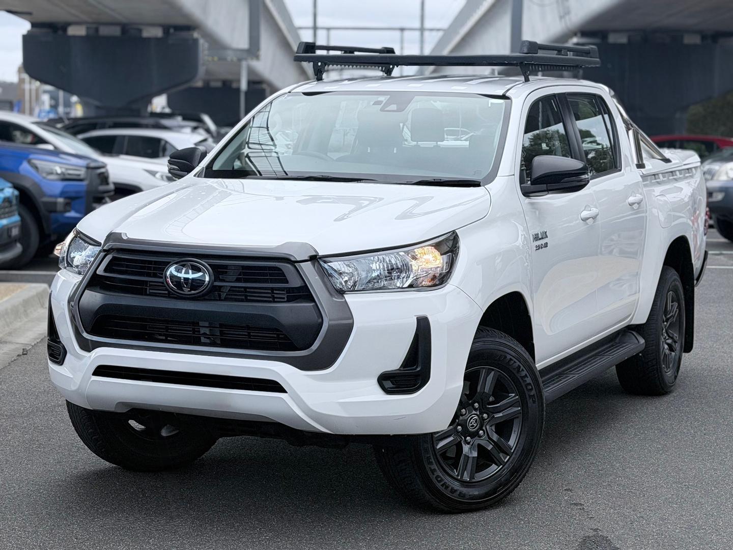 2023 Toyota Hilux SR in White