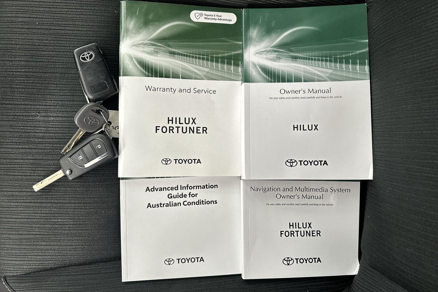 2022 Toyota Hilux SR in White