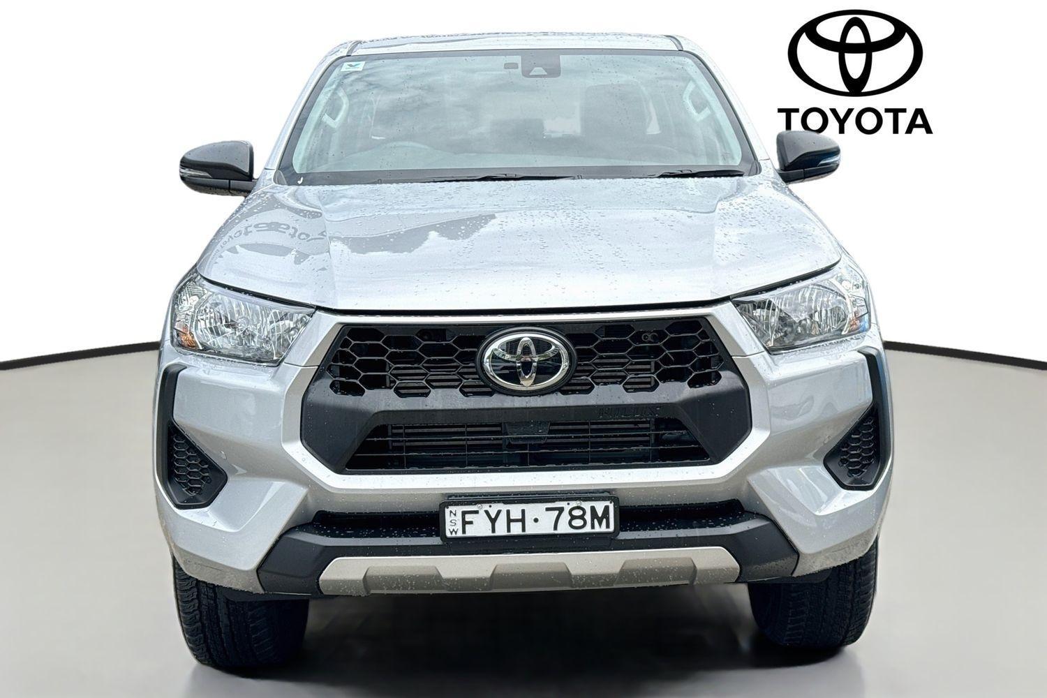 2025 Toyota Hilux SR in Silver