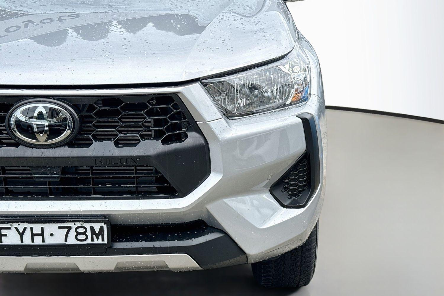 2025 Toyota Hilux SR in Silver