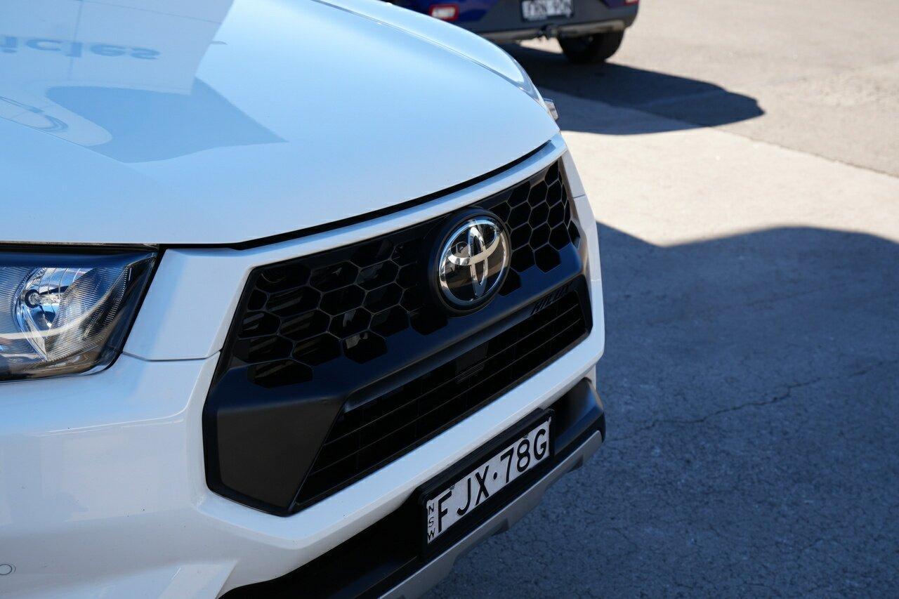 2024 Toyota Hilux SR in White