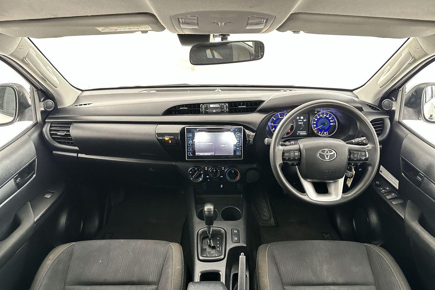 2019 Toyota Hilux SR in White