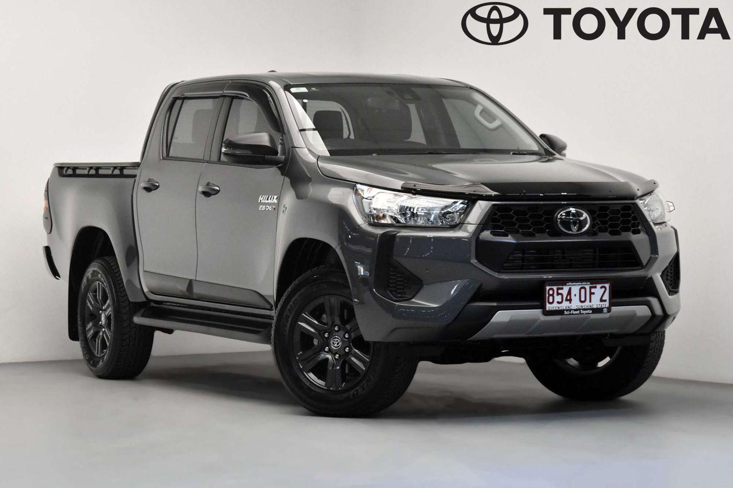 2025 Toyota Hilux SR in Silver