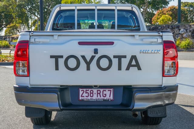2017 Toyota Hilux SR in White