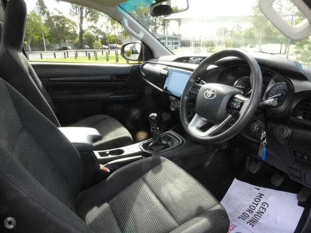 2023 Toyota Hilux SR in Silver
