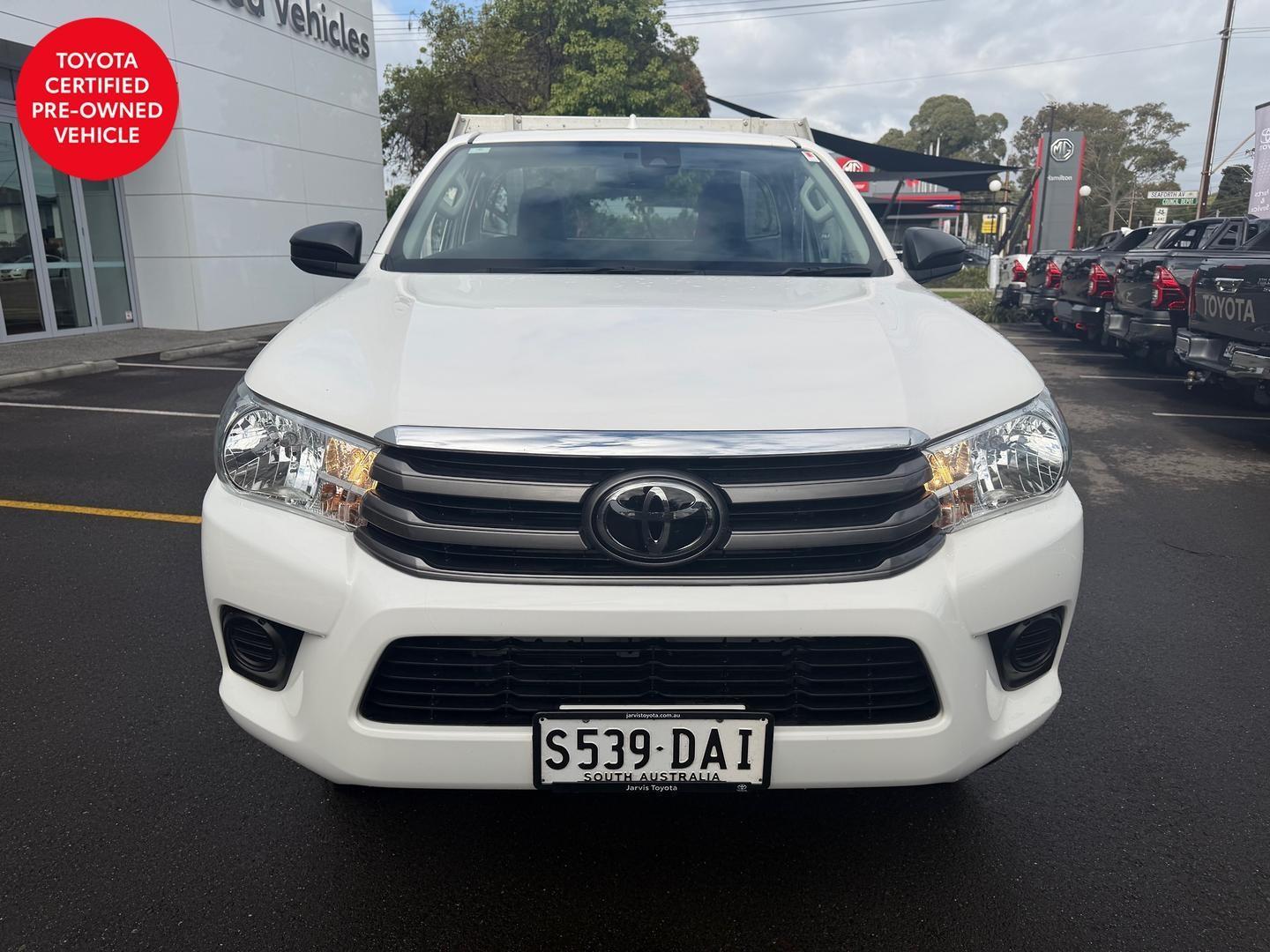 2023 Toyota Hilux SR in White
