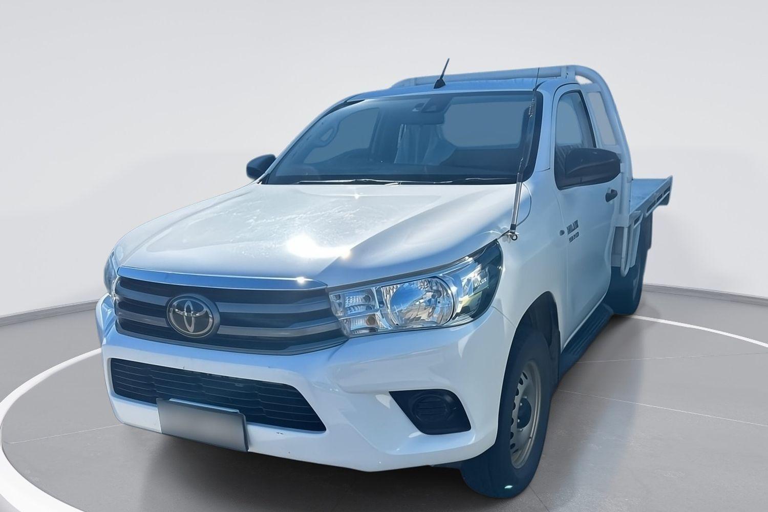 2019 Toyota Hilux SR in White
