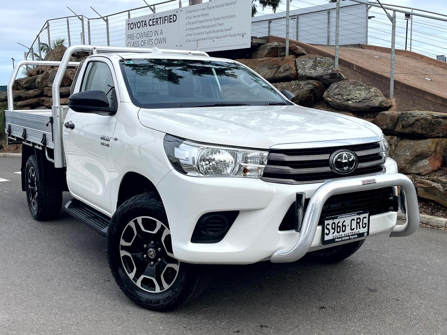 2022 Toyota Hilux SR in White