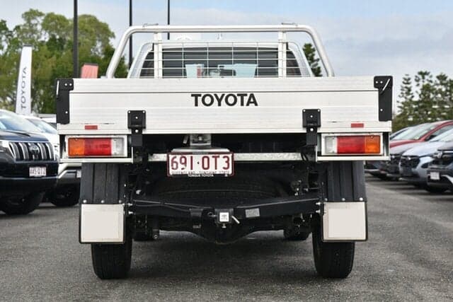 2025 Toyota Hilux SR in Silver