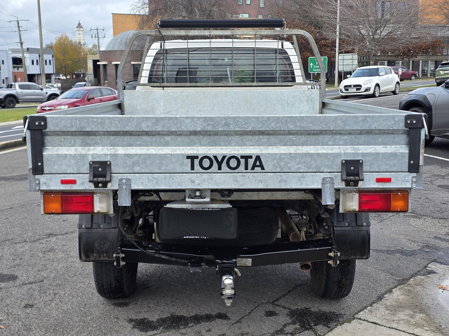 2021 Toyota Hilux SR in White