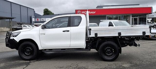 2021 Toyota Hilux SR in White