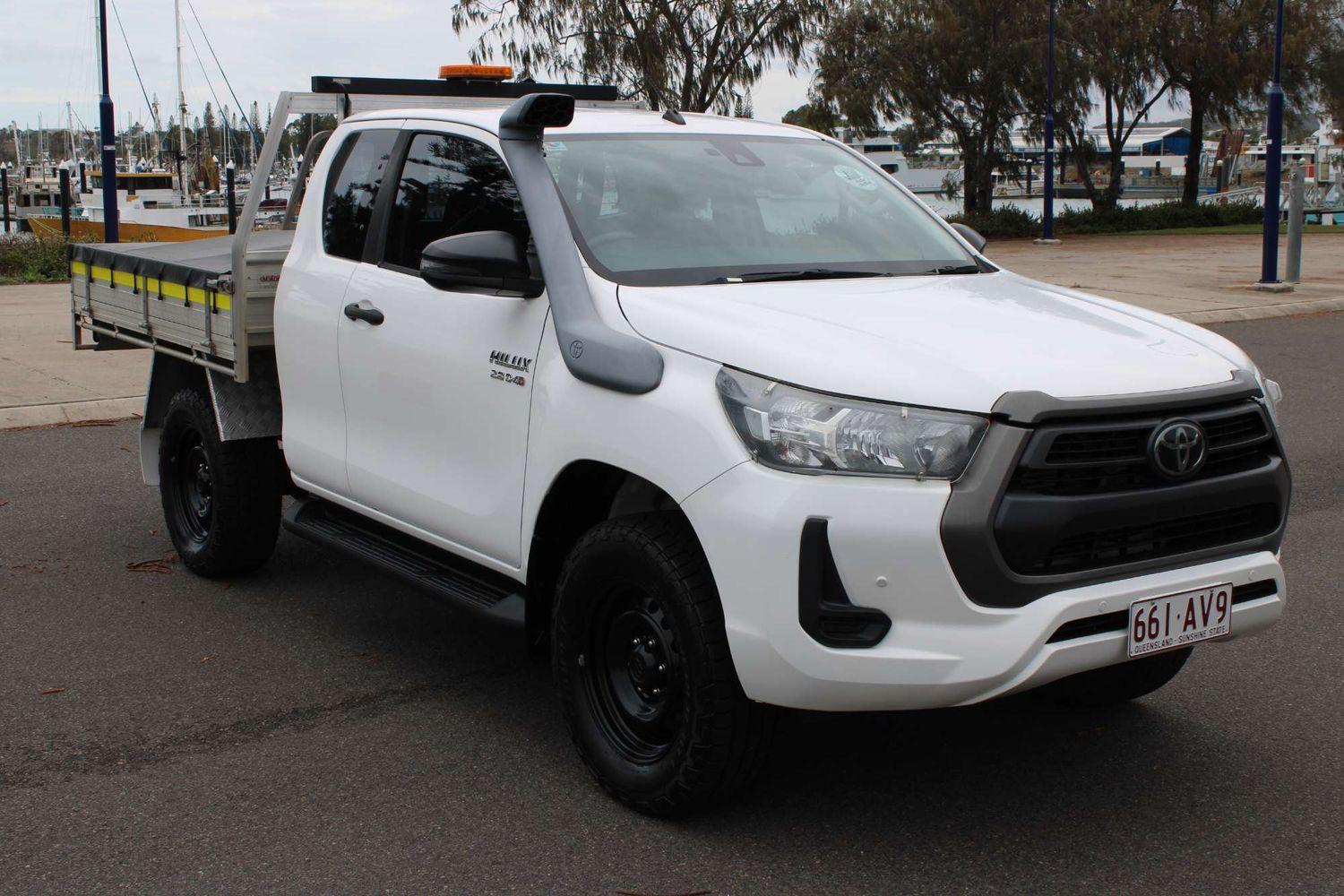 2020 Toyota Hilux SR in White