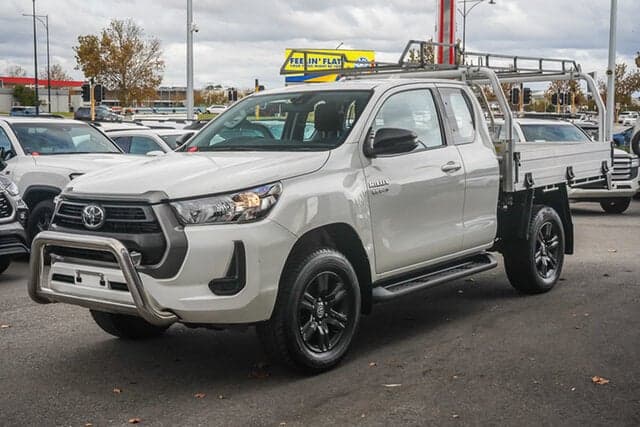 2023 Toyota Hilux SR in White