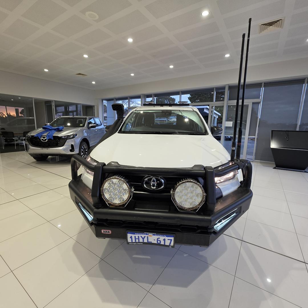 2023 Toyota Hilux SR in White