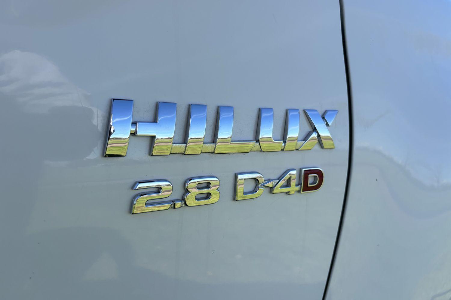 2021 Toyota Hilux SR in White