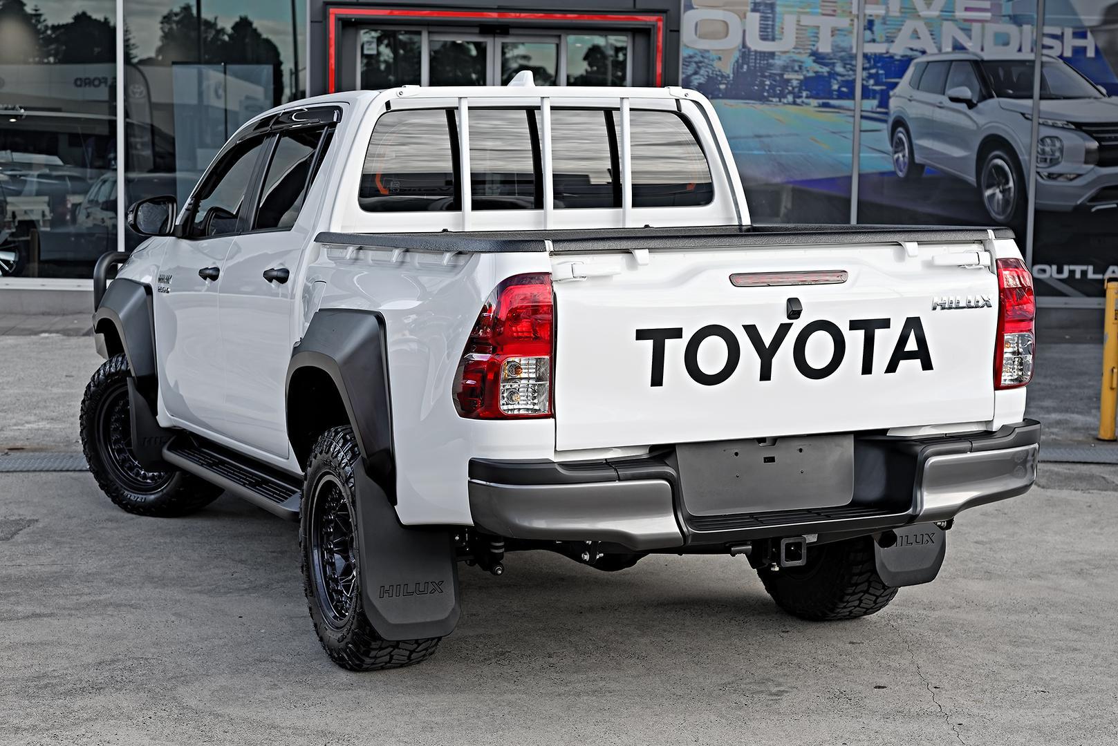 2022 Toyota Hilux SR in White