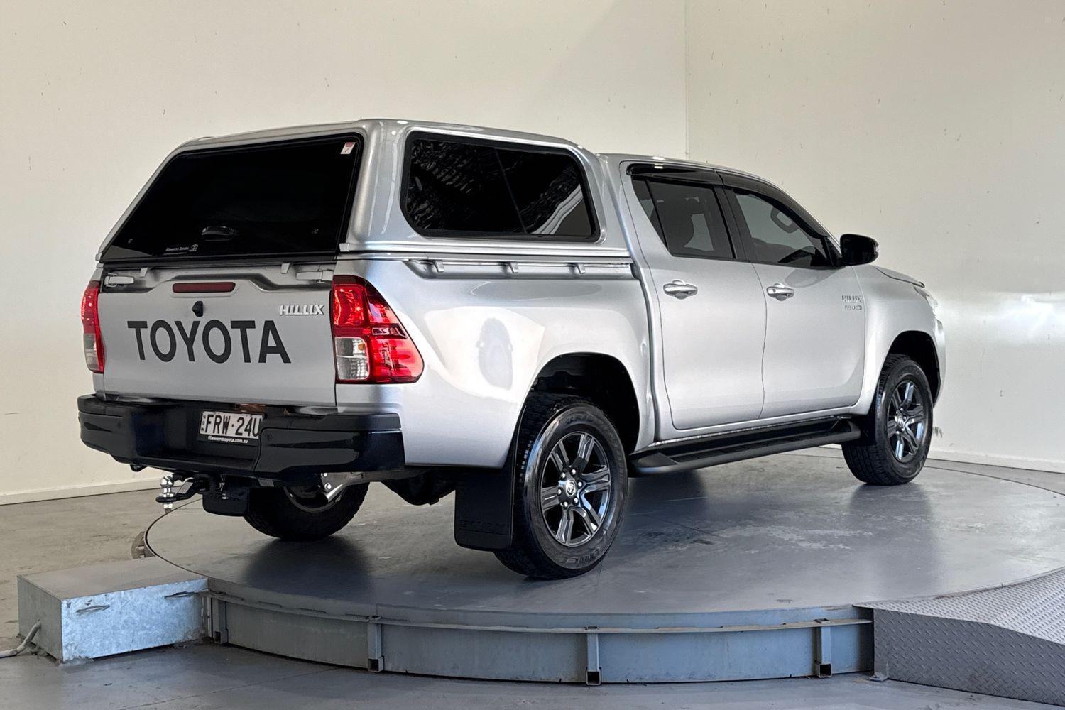 2025 Toyota Hilux SR in Silver