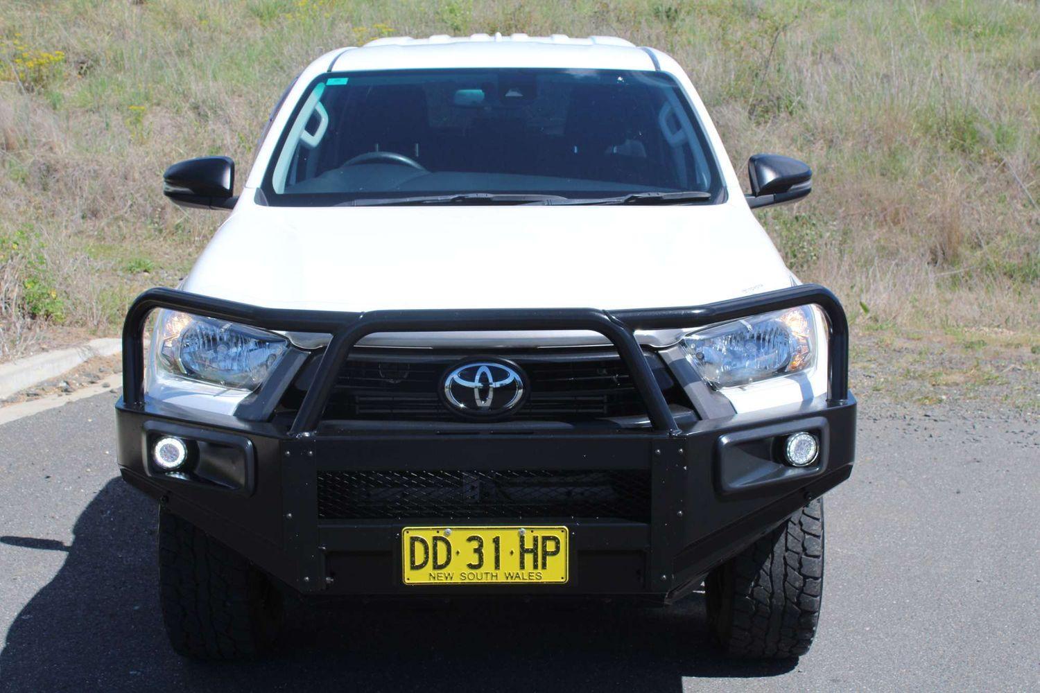 2021 Toyota Hilux SR in White