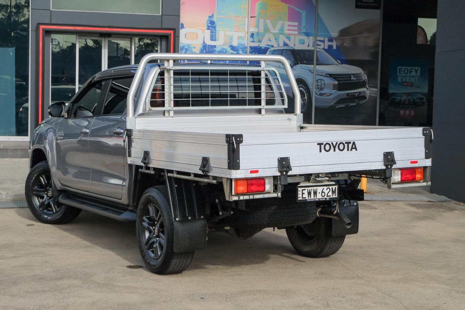 2022 Toyota Hilux SR in Silver