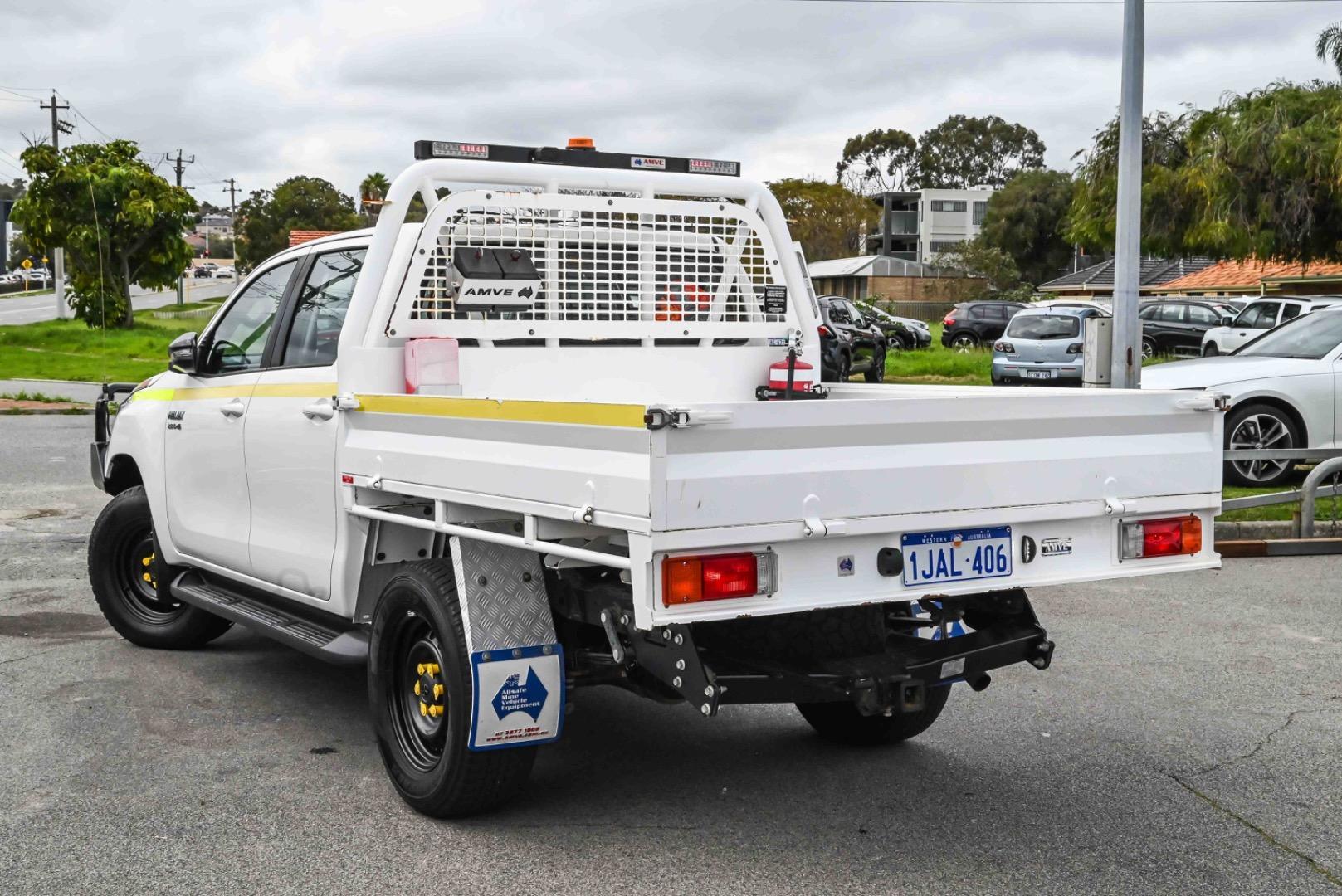 2023 Toyota Hilux SR in White