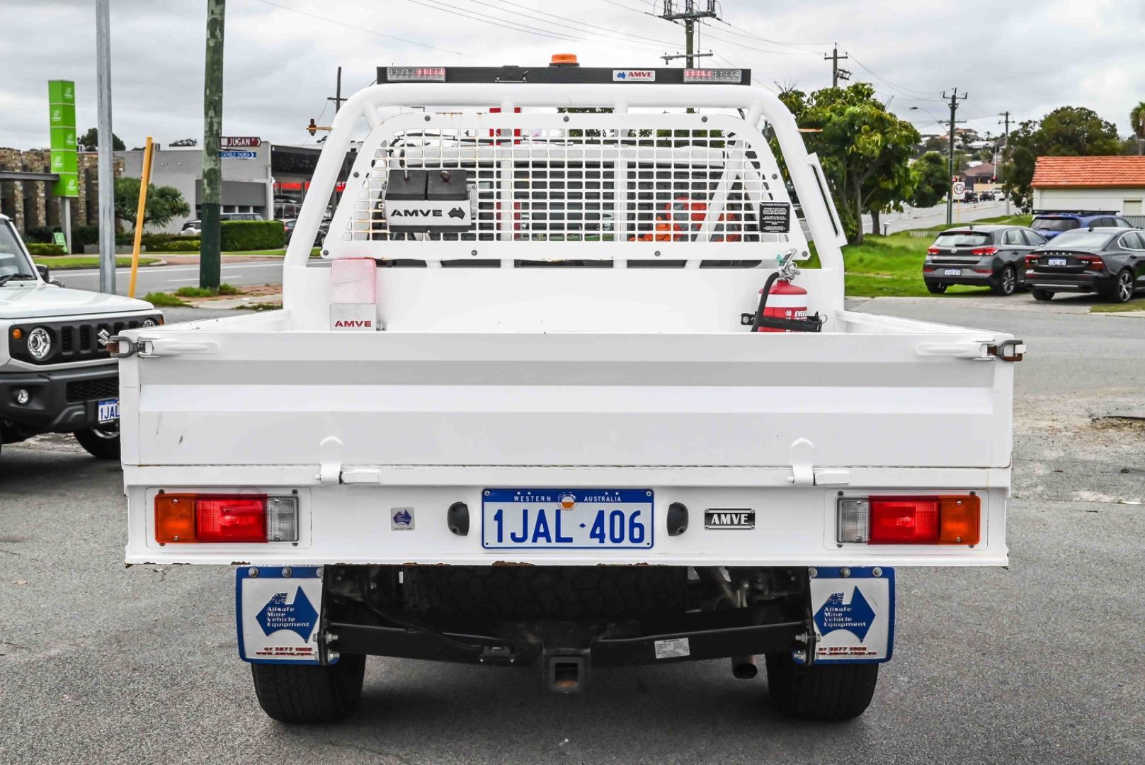 2023 Toyota Hilux SR in White