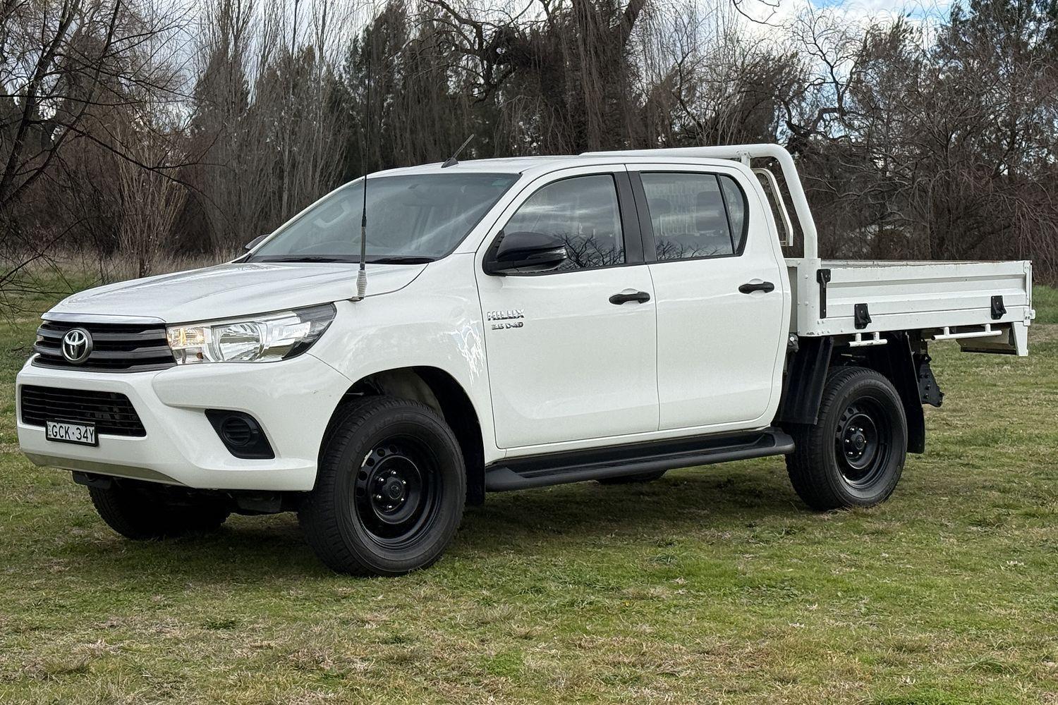 2018 Toyota Hilux SR in White