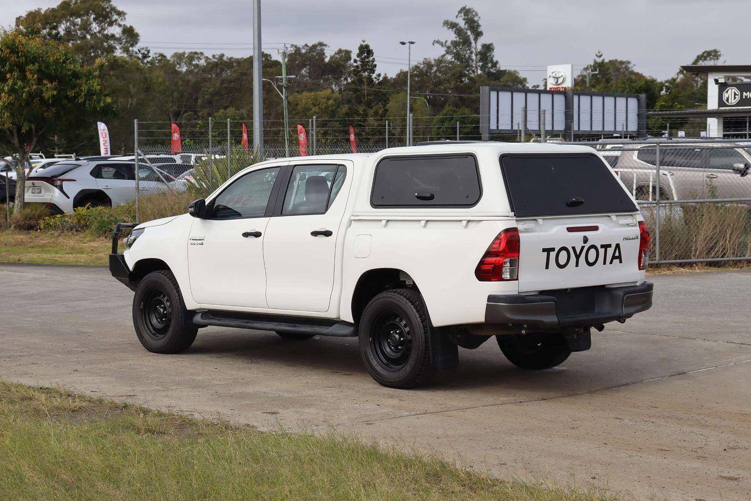 2021 Toyota Hilux SR in White