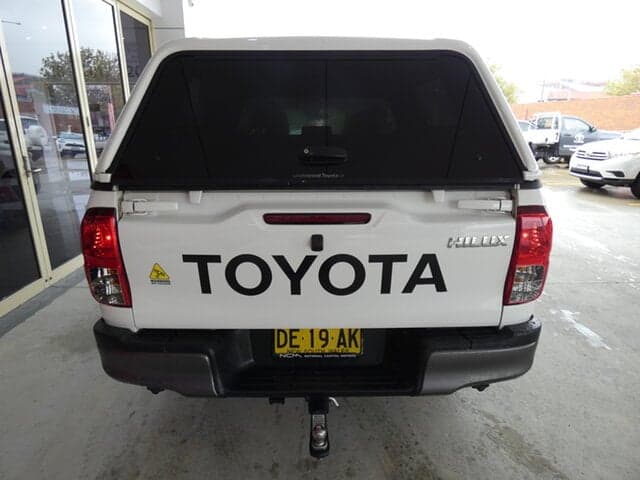 2021 Toyota Hilux SR in White