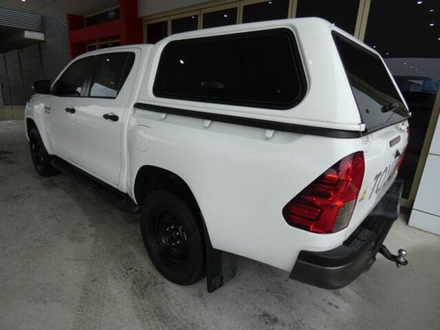 2021 Toyota Hilux SR in White
