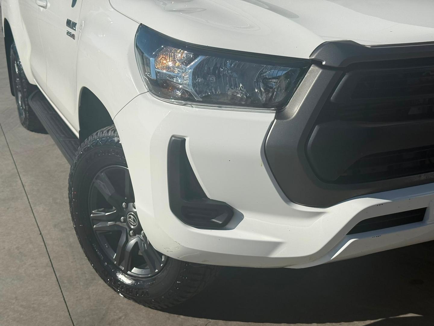 2022 Toyota Hilux SR in White