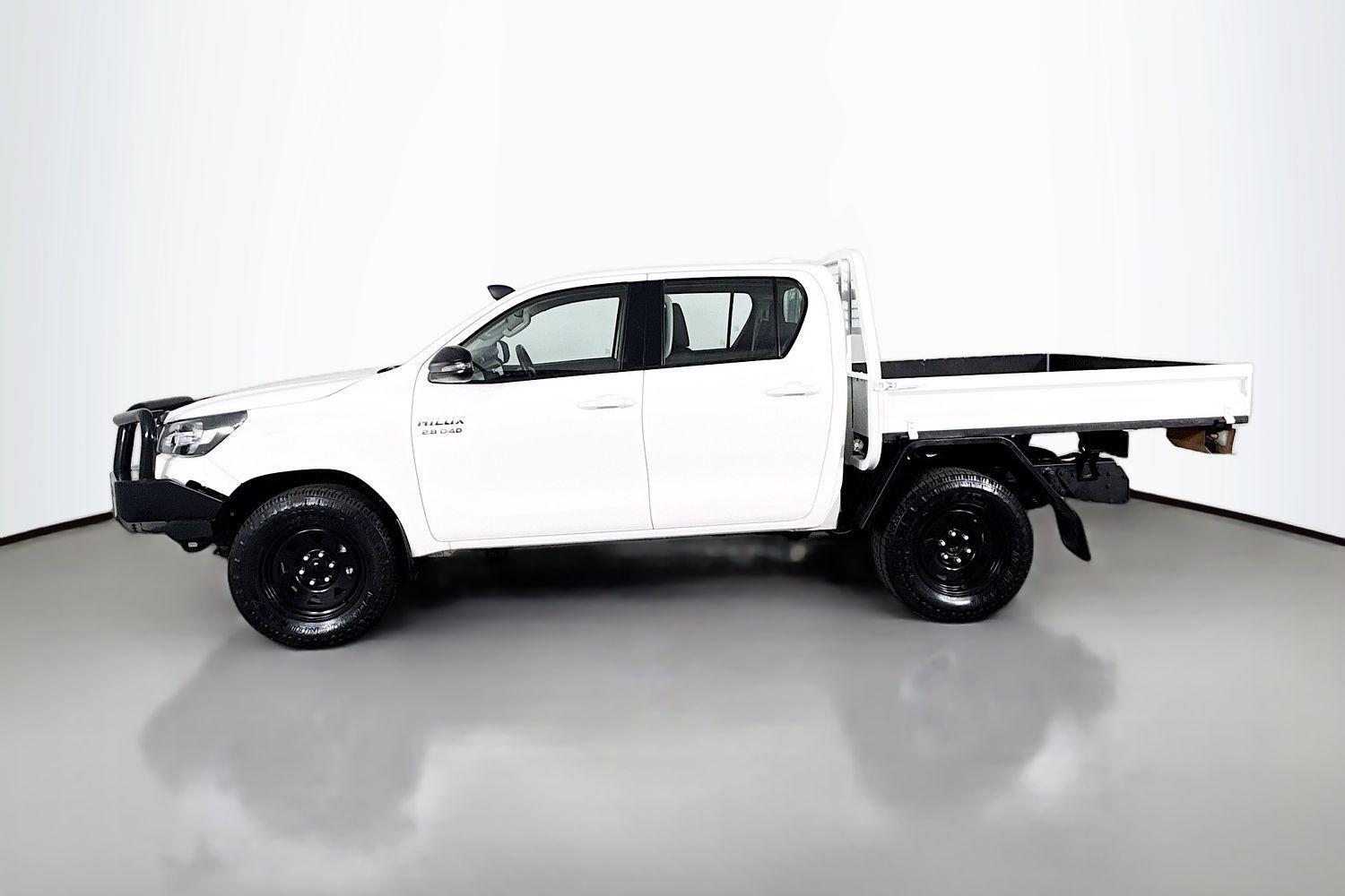 2022 Toyota Hilux SR in White