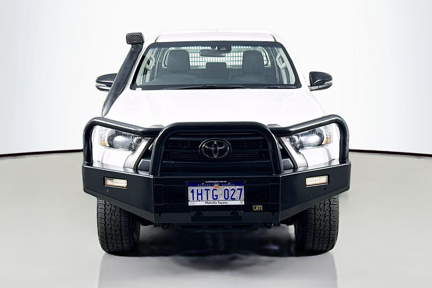 2022 Toyota Hilux SR in White