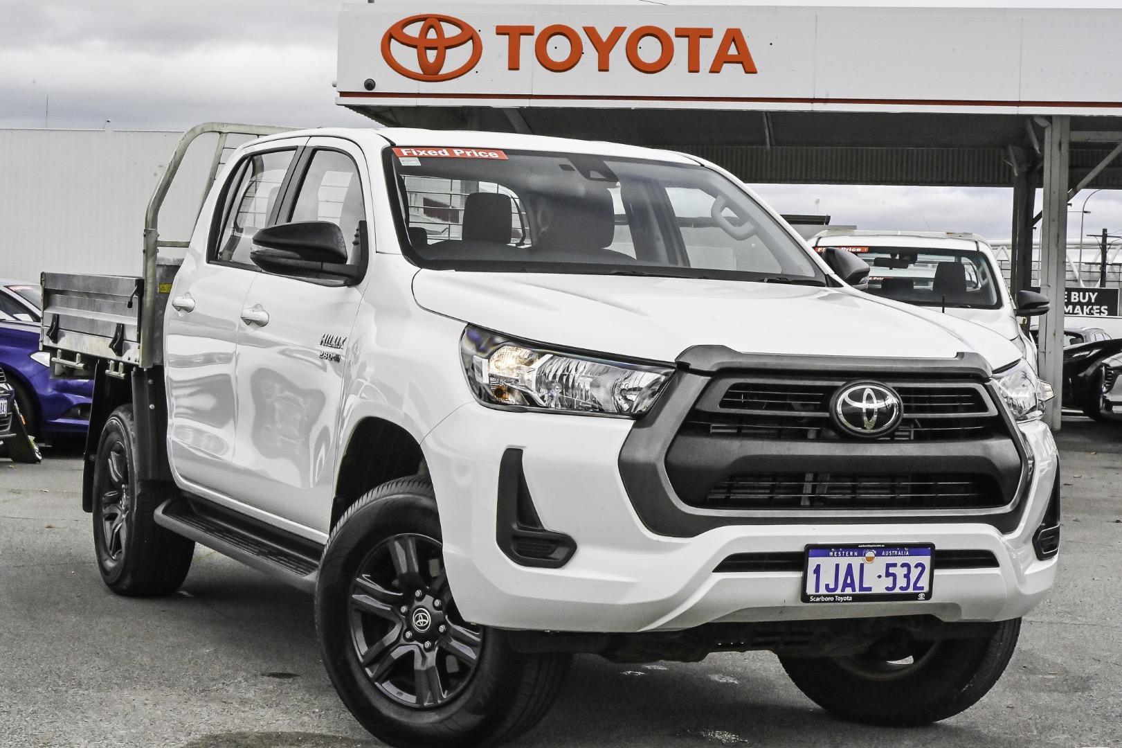 2023 Toyota Hilux SR in White